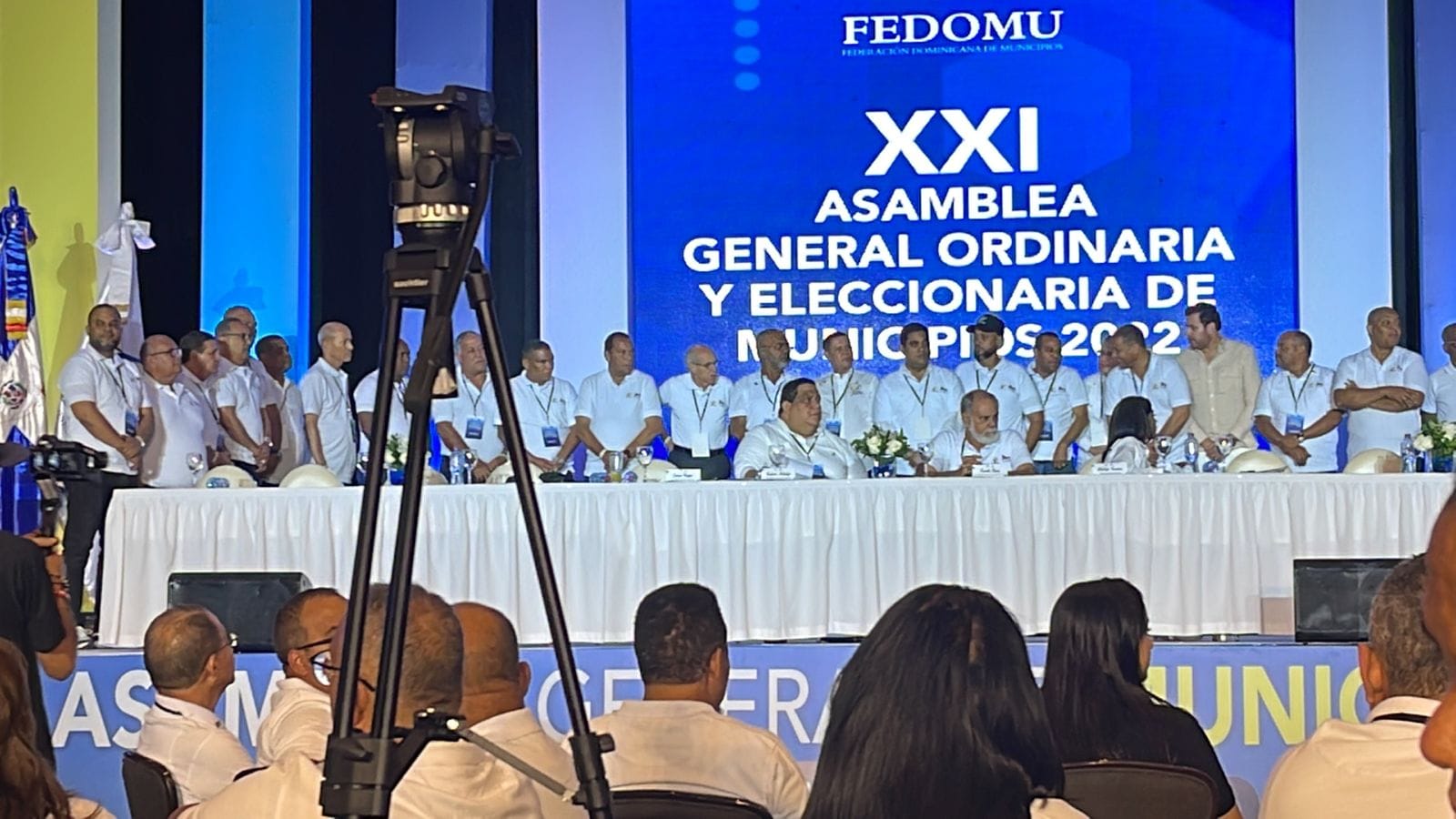 Nuestro Alcalde Eleazar Guerrero se encuentra participando en la Asamblea General de Municipios donde se escogerán las nuevas autoridades de la Federación Dominicana de Municipios 2022-2024.